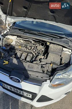 Седан Ford Focus 2013 в 