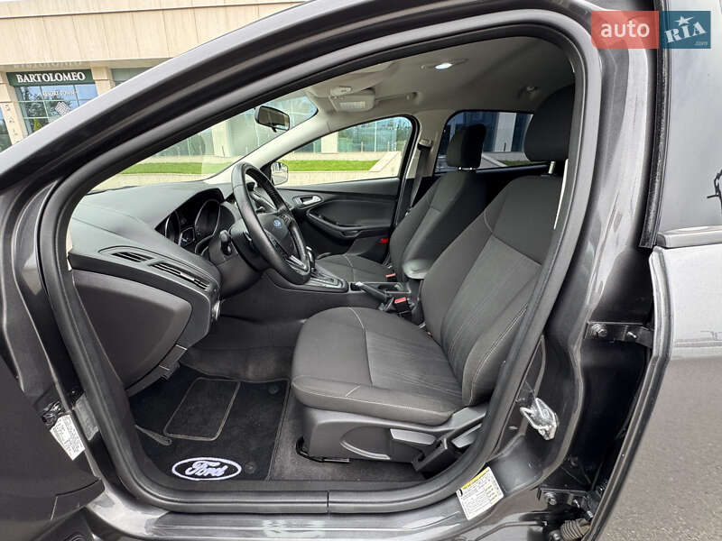Хэтчбек Ford Focus 2015 в Днепре фото 10 Хэтчбек Ford Focus 2015 в Днепре