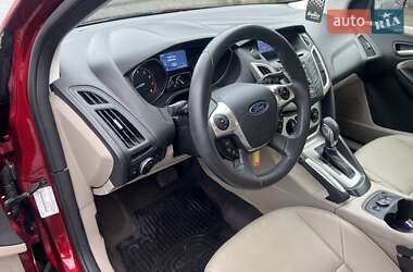 Седан Ford Focus 2013 в 