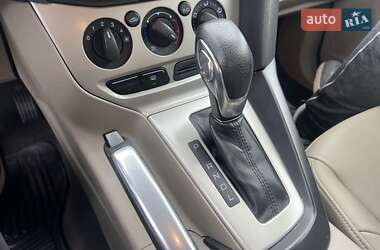 Седан Ford Focus 2013 в 