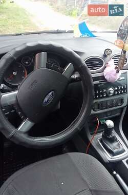 Хетчбек Ford Focus 2007 в 