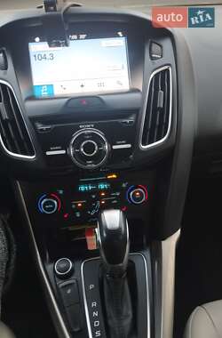 Хэтчбек Ford Focus 2017 в 