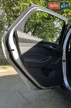 Универсал Ford Focus 2014 в 