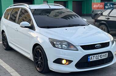 Универсал Ford Focus 2010 в 