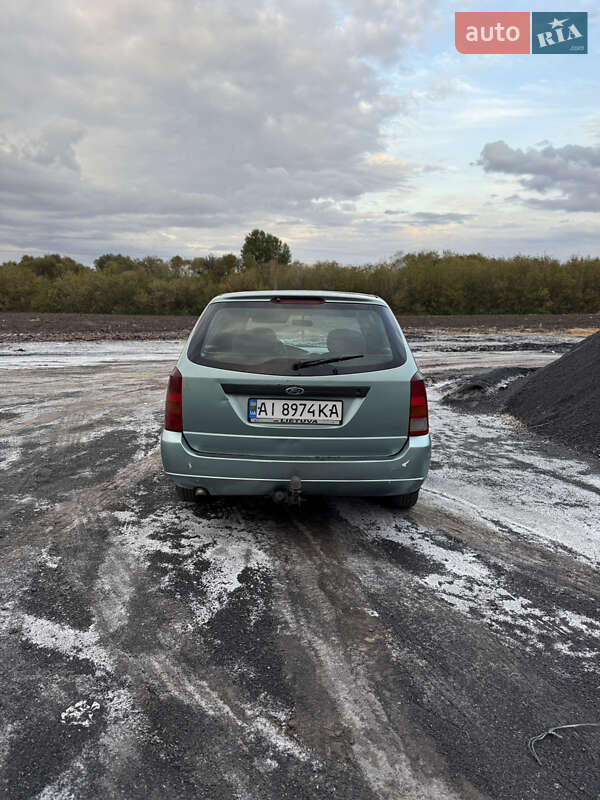 Універсал Ford Focus 1999 в Смілі