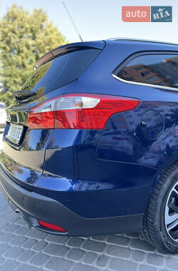 Универсал Ford Focus 2011 в 