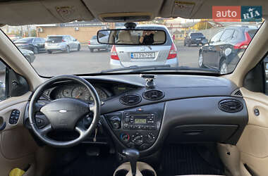 Седан Ford Focus 2001 в 