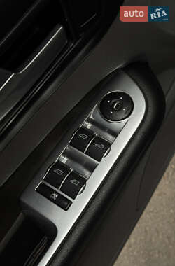 Хэтчбек Ford Focus 2010 в 