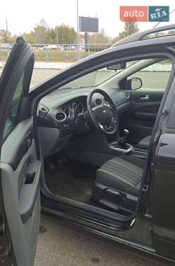 Универсал Ford Focus 2010 в 
