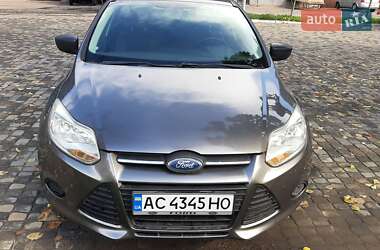 Седан Ford Focus 2011 в 
