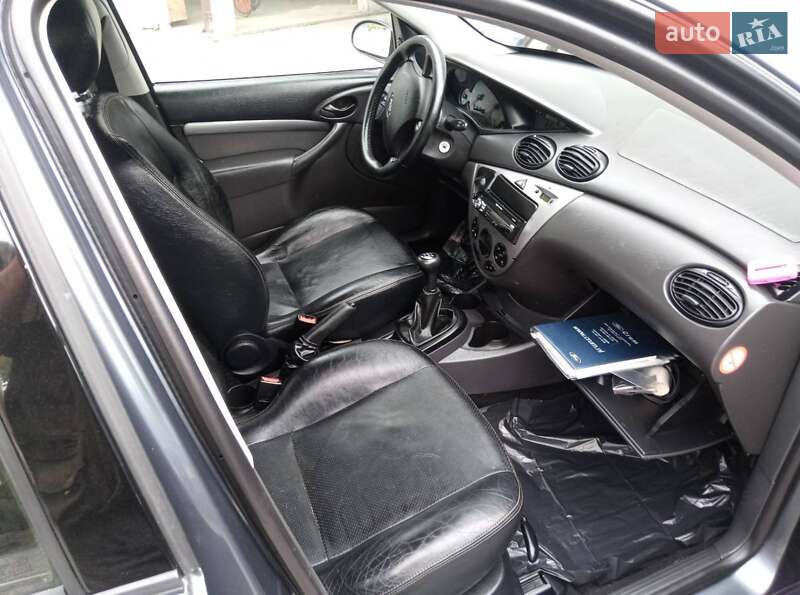 Універсал Ford Focus 2004 в Луцьку фото 20 Універсал Ford Focus 2004 в Луцьку