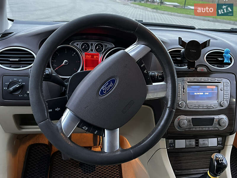 Универсал Ford Focus 2010 в Луцке фото 19 Универсал Ford Focus 2010 в Луцке