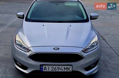 Седан Ford Focus 2015 в 