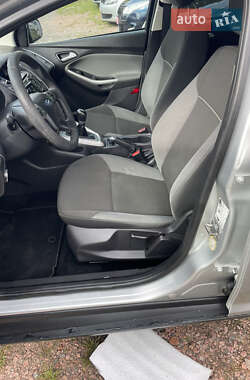 Универсал Ford Focus 2011 в 