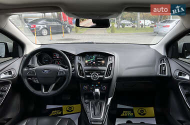 Хетчбек Ford Focus 2018 в 