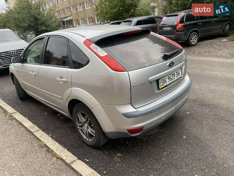 Хэтчбек Ford Focus 2007 в Ровно фото 3 Хэтчбек Ford Focus 2007 в Ровно