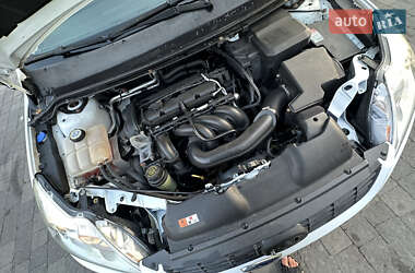 Универсал Ford Focus 2010 в 