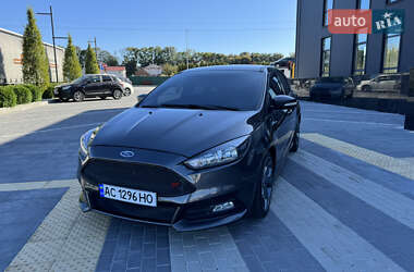 Хэтчбек Ford Focus 2017 в 