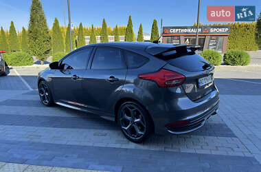 Хэтчбек Ford Focus 2017 в 