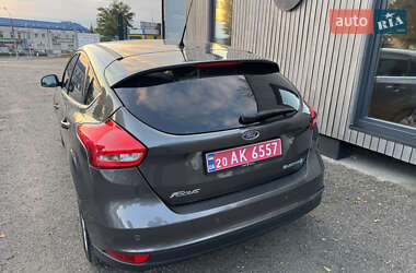 Хэтчбек Ford Focus 2016 в 