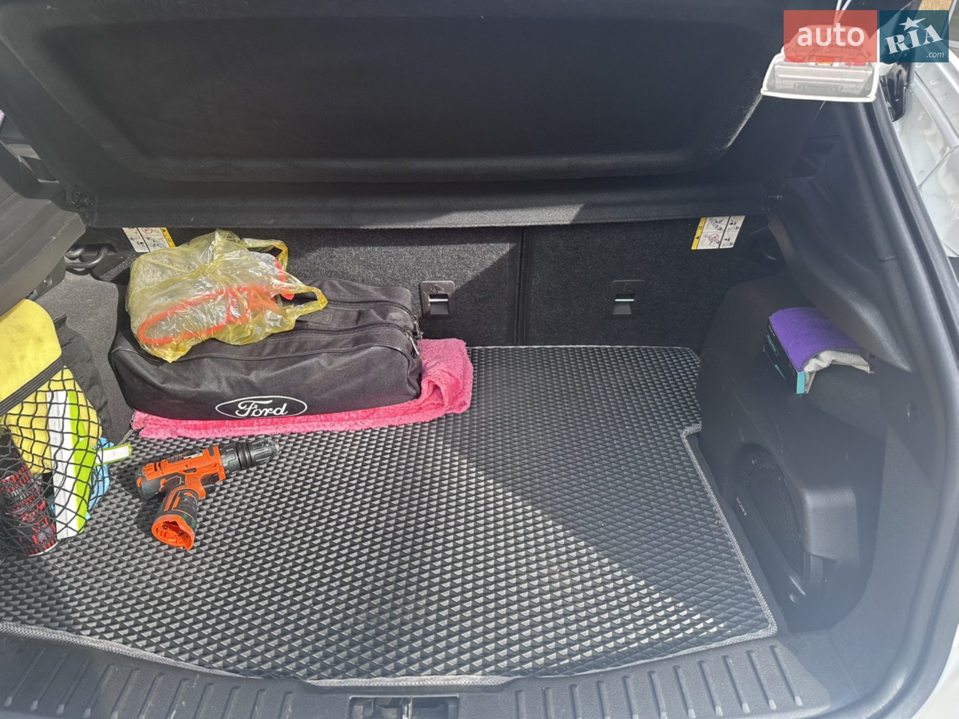 2016 Ford Focus - мініатюра 14