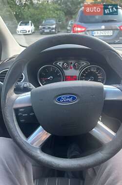 Седан Ford Focus 2008 в 