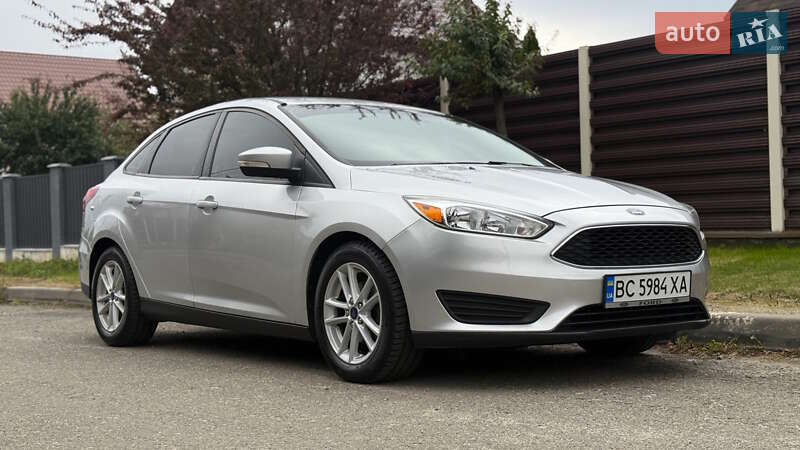 Седан Ford Focus 2017 в Киеве