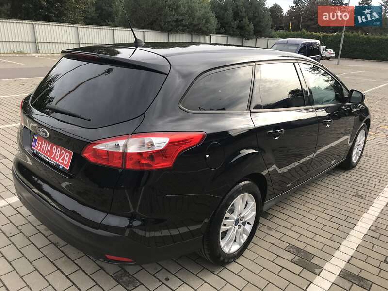 Универсал Ford Focus 2011 в Луцке