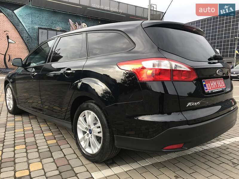 Универсал Ford Focus 2011 в Луцке