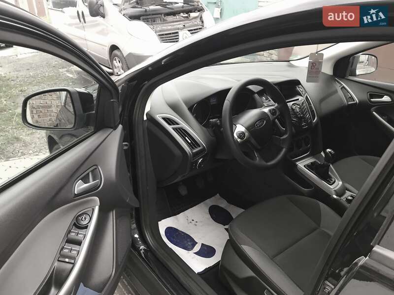 Универсал Ford Focus 2011 в Луцке