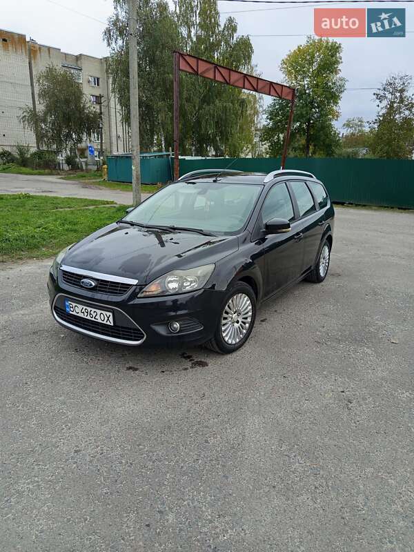 Универсал Ford Focus 2010 в Львове