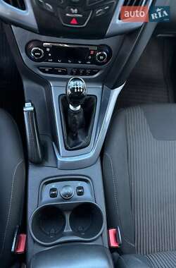 Универсал Ford Focus 2012 в 