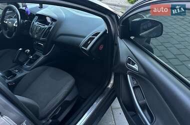 Универсал Ford Focus 2012 в 