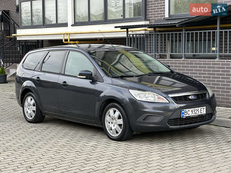 Универсал Ford Focus 2010 в 