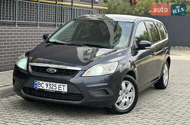 Универсал Ford Focus 2010 в 