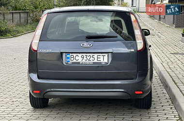 Универсал Ford Focus 2010 в 