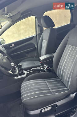 Универсал Ford Focus 2010 в 