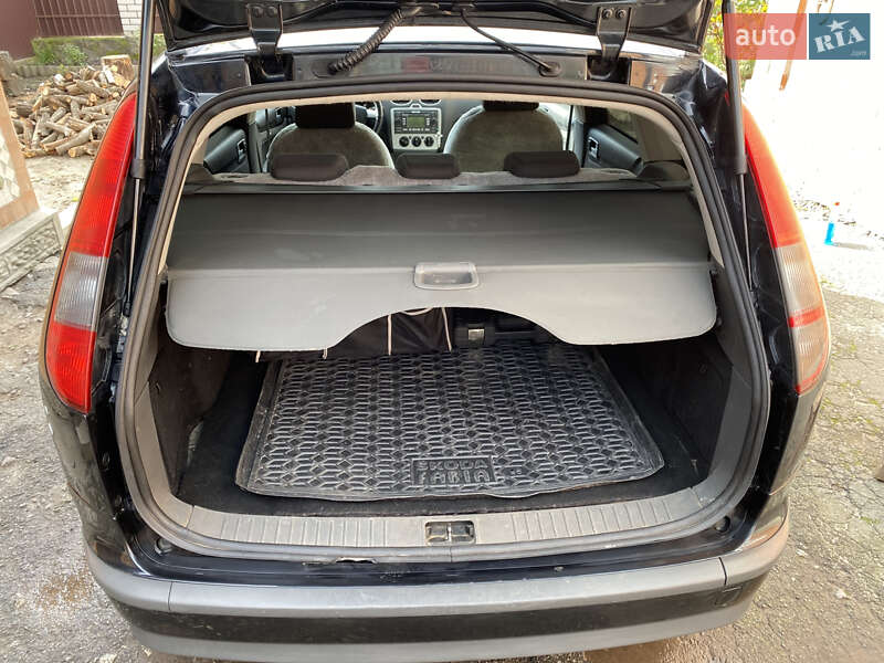 Универсал Ford Focus 2007 в Полонном