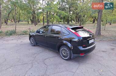 Хэтчбек Ford Focus 2007 в 
