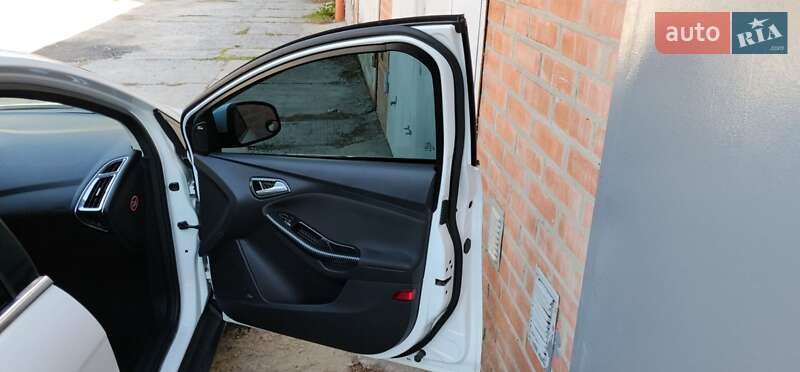 Седан Ford Focus 2012 в Полтаве