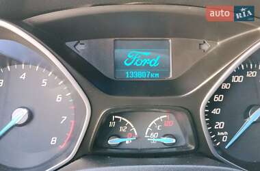 Седан Ford Focus 2012 в 