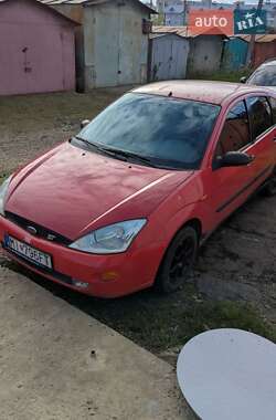 Хэтчбек Ford Focus 2003 в 