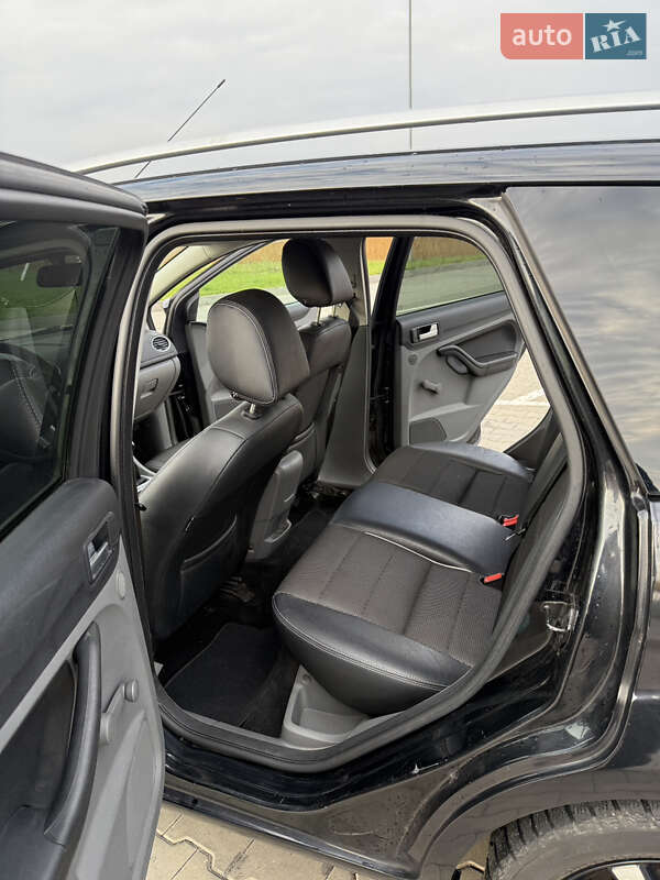 Универсал Ford Focus 2009 в Луцке