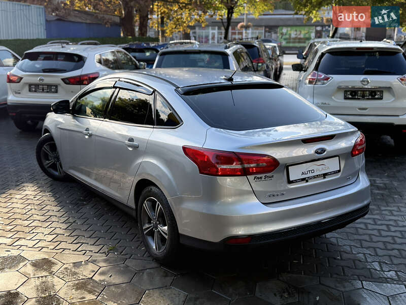 Седан Ford Focus 2017 в Одессе