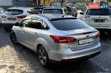 Седан Ford Focus 2017 в 