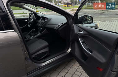 Универсал Ford Focus 2012 в 