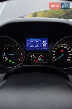 Универсал Ford Focus 2012 в 