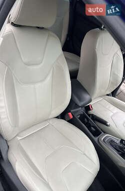 Хэтчбек Ford Focus 2015 в 