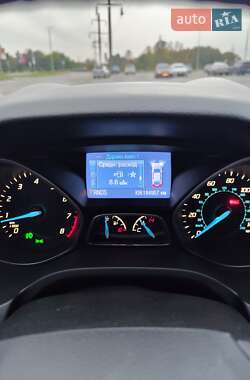 Хетчбек Ford Focus 2013 в 