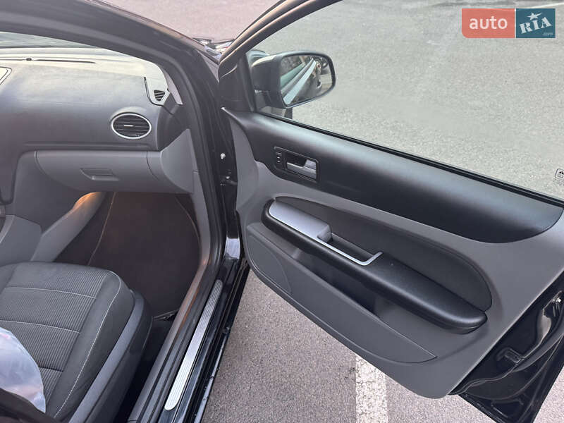 Универсал Ford Focus 2008 в Луцке